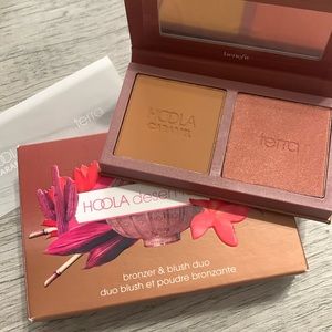 Benefit Hoola Desert Retreat Bronzer/Blush Duo Set
